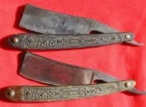 straight razor.webp