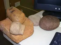 stones1.webp