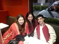 ugjSn.webp