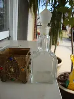 002 perfume small.webp