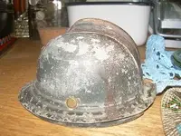 little helmet side.webp