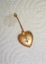 goldearring1.webp