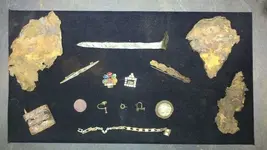 24-The extracted items and original iron source.webp