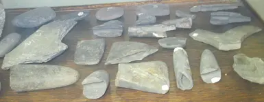 bannerstones.webp