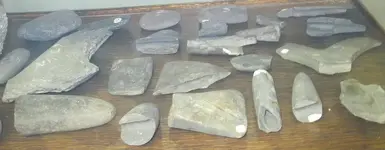 bannerstones2.webp