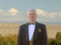 Pete 5x7.webp