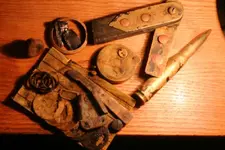 NH FINDS 10-31 004.webp