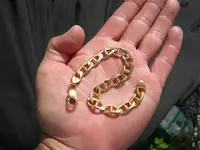 Gold bracelet.webp
