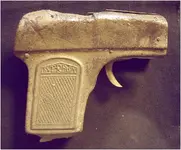 eveready flashlight gun.webp