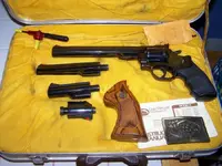Dan Wesson 001.webp