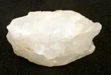 quartz - milky.webp