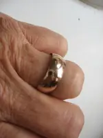 solid gold ring.webp