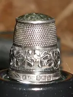 English Silver Thimble 002.webp