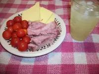 100_1500.webp