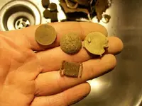 JAN 4TH FIRST HUNT OF 2012 CW ARTILLERY BUTTON 006.webp