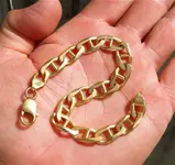 gold bracelet.webp