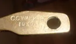 Locking Duffle Handle - 1939 - C.C. Walker.webp