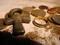 metal detector 065.webp