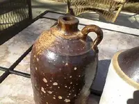 jug1.webp