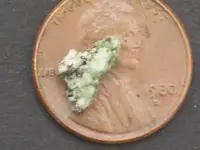 Green Crystal in Granite 010.webp