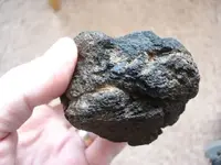 rock_b.webp