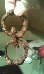 metal detecting 3.webp