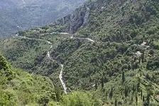 807_24_1299---Twisty-mountain-road_web.webp
