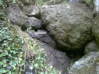 22072010112.webp
