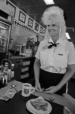 waffle house.webp