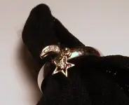18k spinner moon and star 003.webp