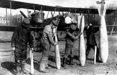 German Bomber - Gotha - WWI - Various Bombs Used.webp German Bomber - Gotha - WWI - Various Bombs Used.webp