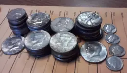 coins 4 25 12 - 2.webp