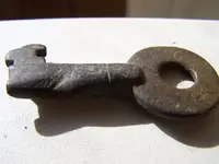 Barber Dime and Key 003.webp