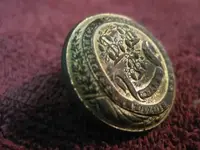 buttonday..........webp