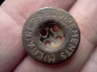 button3.webp