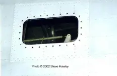 19_B-24_Left_rear_window.webp