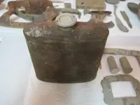 mid 1800s powder can stopper.webp