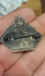 broach2.webp