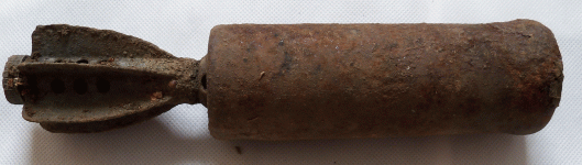 2 inch British mortar bomb.gif