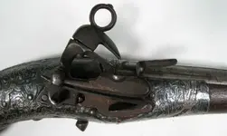 14_flintlock_pistol_03.webp