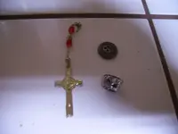 Cross_Butt_dunno.webp