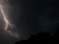 lightning5.webp