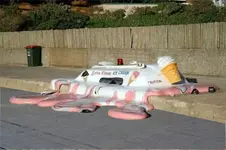 potd-meltingicecreamtruck.webp potd-meltingicecreamtruck.webp