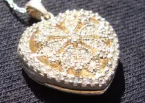 locket bester.webp