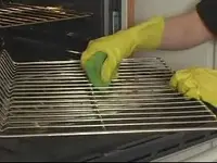 showImage.aspx?site=21&fn=cleaning-ovens-racks.webp