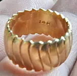 single ring.webp
