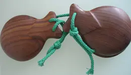 Flamenco-castanets1.webp