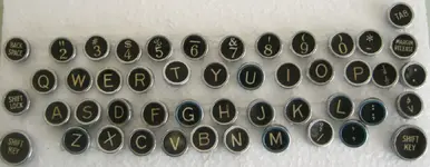 Typewritter-Keys.webp