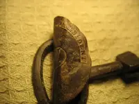 050_1_1.webp