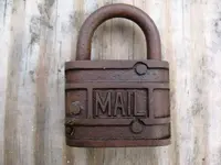 mail_lock (1).webp
